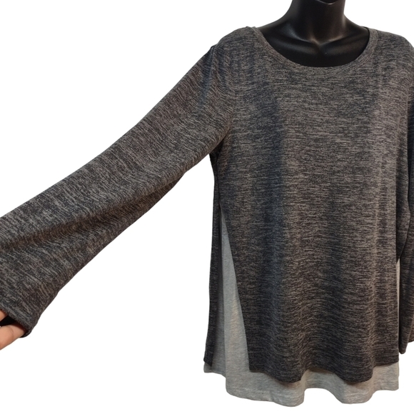 Joymom Women's Gray Longsleeve T-shirt Size L NWT - Picture 6 of 10